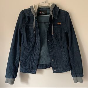 Guess Jean Jacket Size Small